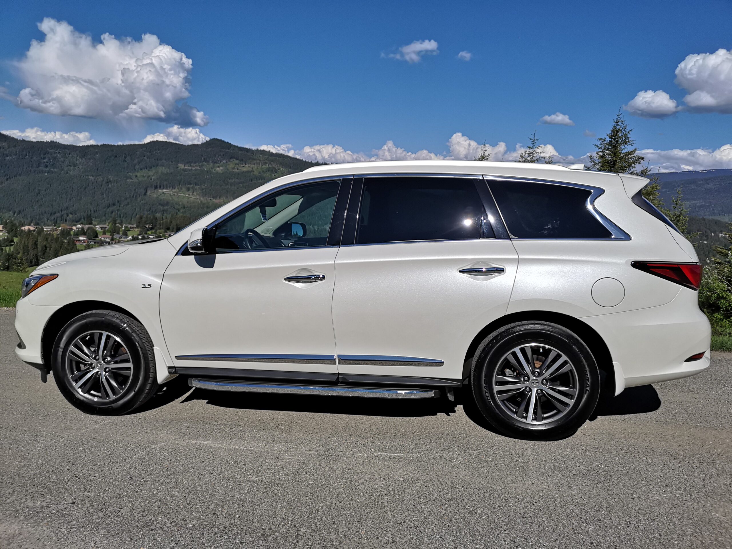 Inifiniti QX60 auto detail in the Shuswap